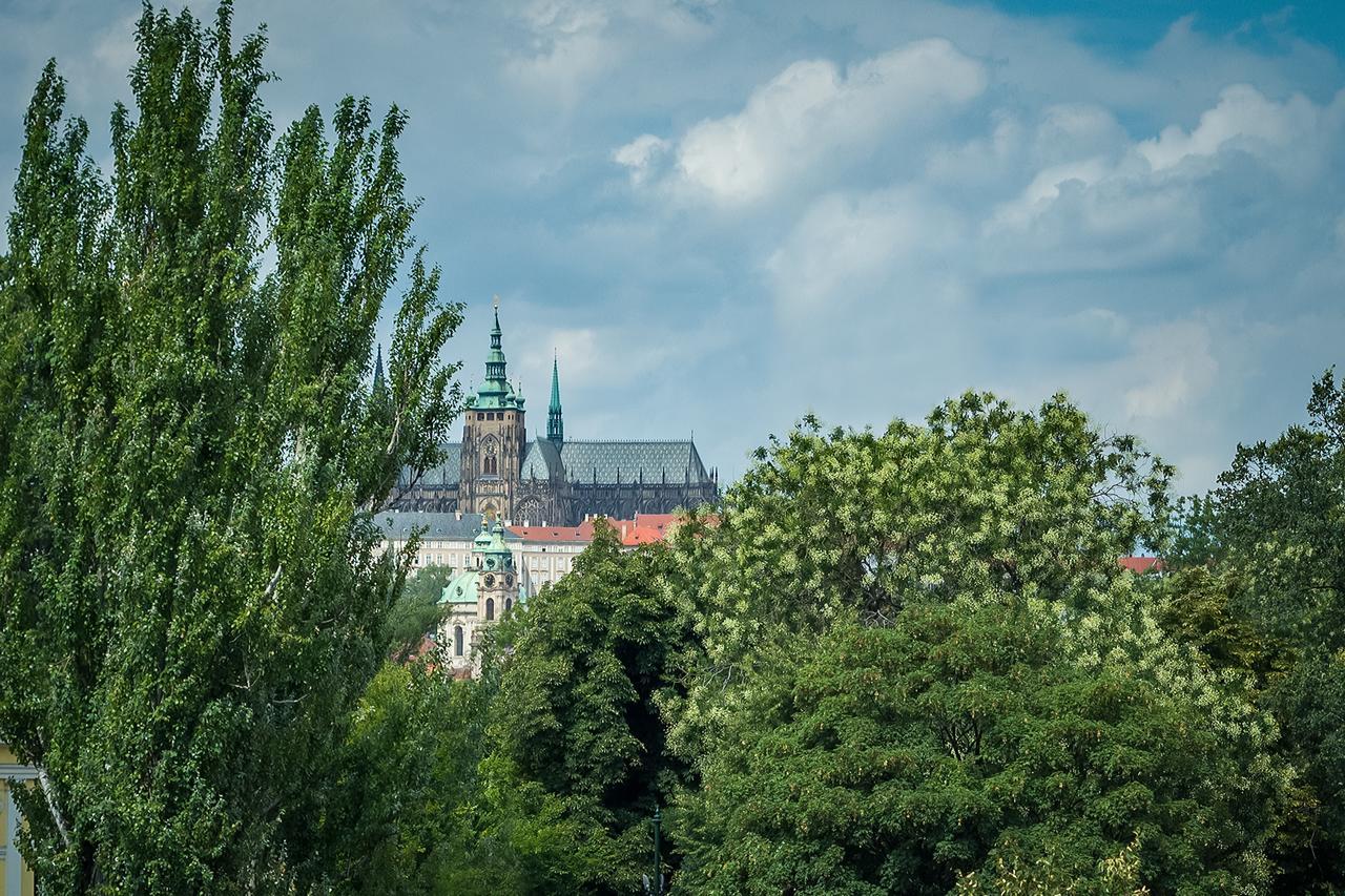 Riverside Apartment With A Balcony Prague Extérieur photo